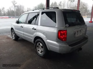 2003 Honda Pilot EX with VIN 2HKYF186X3H517619, listed as a IAAI auction lot 41854922 with 180,229 mi miles. Bid and sale history available at carsss.com. Image 3.
