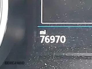 2018 Volkswagen Tiguan S z VIN 3VV0B7AX4JM124500, wystawiony jako IAAI lot #41974671 z przebiegiem 76 970 mil mil oraz . Historia ofert i sprzedaży dostępna na DreamBid. Obrazek 15.