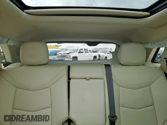 2024 Cadillac XT5 FWD Premium Luxury with VIN 1GYKNCRS9RZ706158, listed as a Copart auction lot 60455055 with 7,999 mi miles and Salvage title. Bid and sale history available at DreamBid. Image 10.