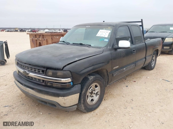 1999 Chevrolet Silverado 1500 LS with VIN 2GCEC19V4X1151214, listed as a IAAI auction lot 41324719 with 307,346 mi miles. Bid and sale history available at carsss.com. Image 2.
