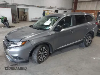 2020 Mitsubishi Outlander ES с VIN JA4AZ3A35LZ021571, выставлен на аукционе IAAI как лот 42523117 с пробегом 93 856 миль миль и . История ставок и продаж доступна на DreamBid. Изображение 2.
