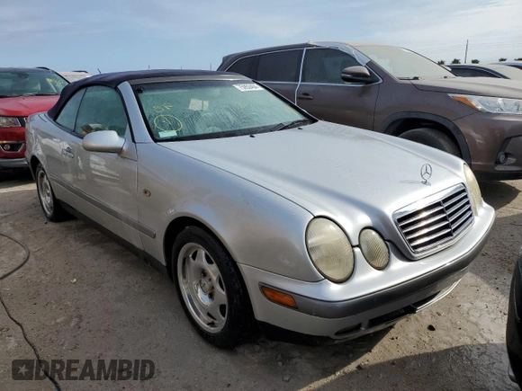 1999 Mercedes-Benz CLK 320/430 with VIN WDBLK65G9XT014132, listed as a Copart auction lot 75950404 with Not Provided miles and Non Repairable. Bid and sale history available at DreamBid. Image 4.