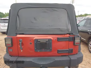 2009 Jeep Wrangler Unlimited X с VIN 1J4GA39169L735418, выставлен на аукционе IAAI как лот 42112488 с пробегом 158 127 миль миль и . История ставок и продаж доступна на DreamBid. Изображение 16.