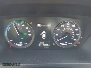 2016 Hyundai Sonata Hybrid Limited with VIN KMHE34L12GA021635, listed as a IAAI auction lot 41773019 with 152,826 mi miles. Bid and sale history available at carsss.com. Image 7.