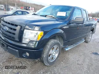 2010 Ford F-150 XL with VIN 1FTEX1CW2AFD49537, listed as a IAAI auction lot 41577517 with 242,153 mi miles. Bid and sale history available at carsss.com. Image 20.