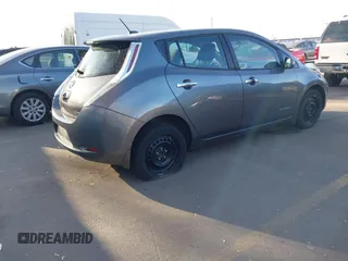 2015 Nissan LEAF SV with VIN 1N4AZ0CP8FC313734, listed as a IAAI auction lot 41613766 with 107,229 mi miles. Bid and sale history available at carsss.com. Image 4.