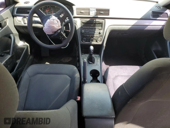 2013 Volkswagen Passat S с VIN 1VWAP7A39DC113688, выставлен на аукционе Copart как лот 55616515 с пробегом 248 651 миль миль и Списание • Salvage title. История ставок и продаж доступна на DreamBid. Изображение 8.