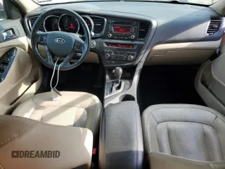 2011 Kia Optima EX z VIN KNAGN4A76B5082953, wystawiony jako Copart lot #55026185 z przebiegiem 173 167 mil mil oraz Szkoda całkowita • Salvage title. Historia ofert i sprzedaży dostępna na DreamBid. Obrazek 8.