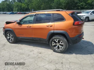 2014 Jeep Cherokee Trailhawk z VIN 1C4PJMBS4EW236608, wystawiony jako Copart lot #63672685 z przebiegiem 132 341 mil mil oraz Szkoda całkowita • Salvage title. Historia ofert i sprzedaży dostępna na DreamBid. Obrazek 2.