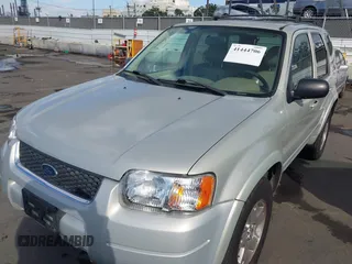 2004 Ford Escape Limited z VIN 1FMCU04104KA41934, wystawiony jako IAAI lot #41444706 z przebiegiem 169 347 mil mil oraz . Historia ofert i sprzedaży dostępna na DreamBid. Obrazek 6.