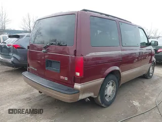 2003 GMC Safari with VIN 1GKEL19X63B512930, listed as a IAAI auction lot 41971720 with 180,630 mi miles and . Bid and sale history available at DreamBid. Image 4.