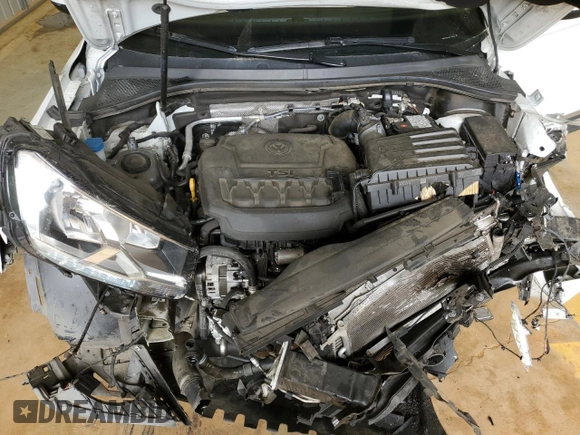 2018 Volkswagen Tiguan SEL with VIN 3VV3B7AX5JM114958, listed as a Copart auction lot 51673965 with 85,686 mi miles and Salvage title. Bid and sale history available at DreamBid. Image 13.