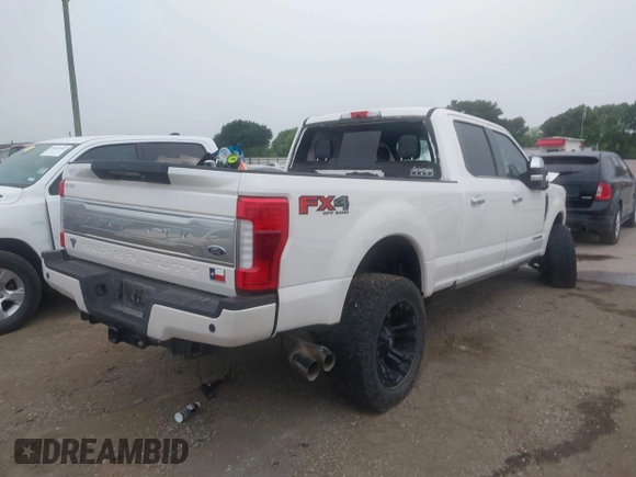 2019 Ford F-250 XL with VIN 1FT7W2BT7KEE01924, listed as a IAAI auction lot 39198800 with 58,042 mi miles and . Bid and sale history available at DreamBid. Image 4.