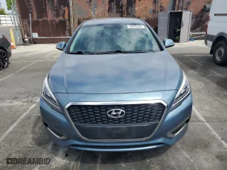 2016 Hyundai Sonata Hybrid SE with VIN KMHE24L10GA035696, listed as a Copart auction lot 54545245 with 89,920 mi miles and Clean Title. Bid and sale history available at carsss.com. Image 5.