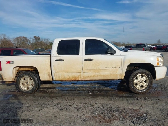 2008 Chevrolet Silverado 1500 LT w/1LT with VIN 3GCEK13M78G127985, listed as a IAAI auction lot 41453826 with 279,748 mi miles. Bid and sale history available at carsss.com. Image 13.