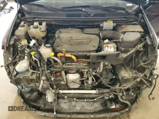 2021 Chrysler Pacifica Hybrid Limited with VIN 2C4RC1S73MR572870, listed as a Copart auction lot 55426655 with 92,436 mi miles and Salvage title. Bid and sale history available at DreamBid. Image 12.