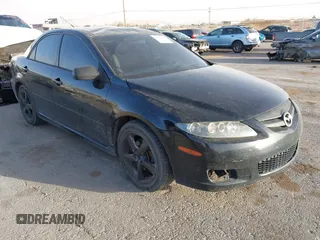 2008 Mazda 6 i Sport VE with VIN 1YVHP80C585M10017, listed as a IAAI auction lot 41553863 with 186,768 mi miles. Bid and sale history available at carsss.com. Image 1.