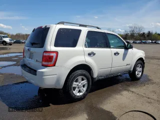 2010 Ford Escape Hybrid with VIN 1FMCU4K30AKB92313, listed as a Copart auction lot 54142145 with 159,175 mi miles and Salvage title. Bid and sale history available at DreamBid. Image 3.