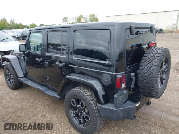 2018 Jeep Wrangler JK Unlimited Altitude with VIN 1C4BJWEG7JL881133, listed as a IAAI auction lot 40404302 with 95,726 mi miles. Bid and sale history available at carsss.com. Image 3.