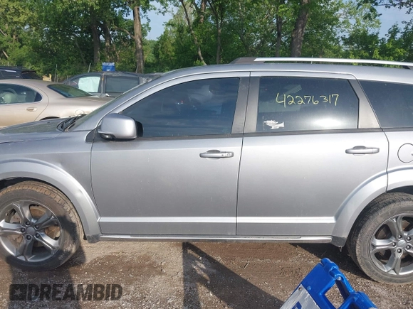 2017 Dodge Journey Crossroad Plus with VIN 3C4PDDGG4HT577982, listed as a IAAI auction lot 42276317 with 163,517 mi miles and . Bid and sale history available at DreamBid. Image 15.