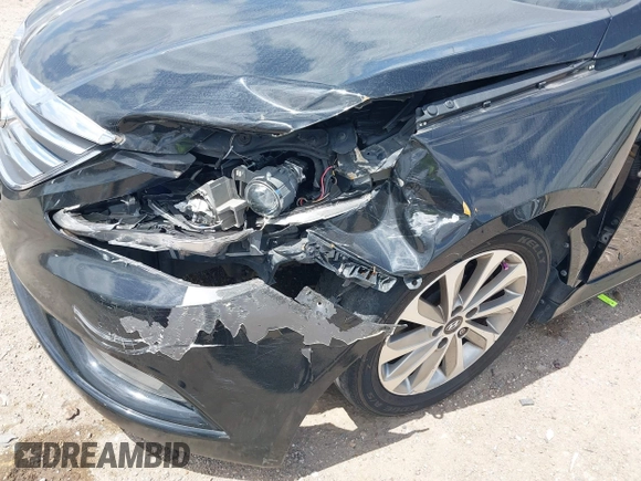 2014 Hyundai Sonata SE with VIN 5NPEC4AC2EH892551, listed as a IAAI auction lot 42016536 with 134,043 mi miles and . Bid and sale history available at DreamBid. Image 6.
