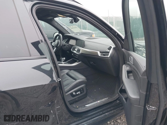 2022 BMW X5 xDrive40i with VIN 5UXCR6C05N9N12775, listed as a IAAI auction lot 42011660 with 92,790 mi miles and . Bid and sale history available at DreamBid. Image 5.