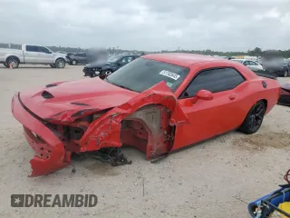 2015 Dodge Challenger SXT with VIN 2C3CDZAG7FH757925, listed as a Copart auction lot 51782645 with 92,755 mi miles and Salvage Title. Bid and sale history available at carsss.com. Image 1.