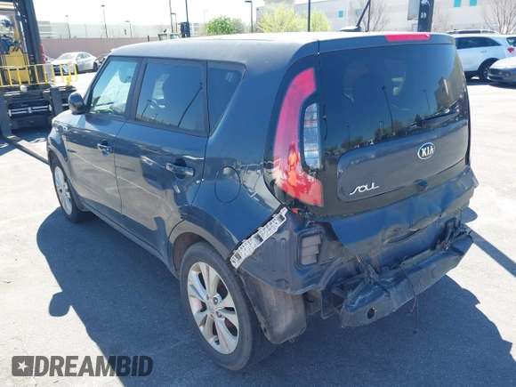 2016 Kia Soul + z VIN KNDJP3A54G7326607, wystawiony jako IAAI lot #39560246 z przebiegiem 122 430 mil mil oraz . Historia ofert i sprzedaży dostępna na DreamBid. Obrazek 3.