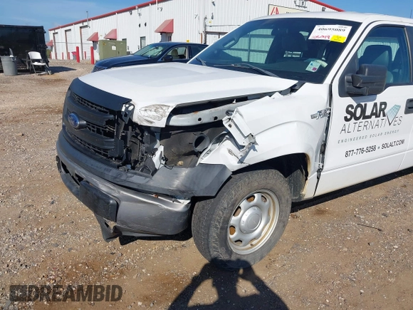 2013 Ford F-150 XL with VIN 1FTEX1CM5DFB88149, listed as a IAAI auction lot 40695089 with 105,049 mi miles. Bid and sale history available at carsss.com. Image 12.