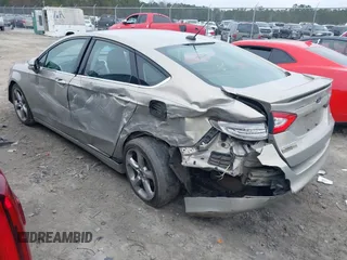 2015 Ford Fusion SE with VIN 3FA6P0H7XFR220297, listed as a IAAI auction lot 41543881 with 90,309 mi miles. Bid and sale history available at carsss.com. Image 3.
