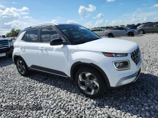 2022 Hyundai Venue Limited with VIN KMHRC8A36NU208112, listed as a Copart auction lot 61246415 with 34,363 mi miles and Non repairable. Bid and sale history available at DreamBid. Image 4.