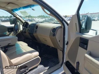 2008 Ford F-150 XLT z VIN 1FTPX14V48FB64463, wystawiony jako IAAI lot #42321225 z przebiegiem 225 958 mil mil oraz . Historia ofert i sprzedaży dostępna na DreamBid. Obrazek 5.