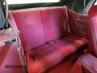 1993 Ford Mustang с VIN 1FACP44M2PF125589, выставлен на аукционе Copart как лот 75556214 с пробегом 46 567 миль миль и Чистый • Clean title. История ставок и продаж доступна на DreamBid. Изображение 10.