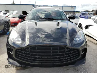 2023 Aston Martin DBX 707 z VIN SD7VUJBW5PTV08541, wystawiony jako Copart lot #78888544 z przebiegiem Nie podano mil oraz Nie do naprawy. Historia ofert i sprzedaży dostępna na DreamBid. Obrazek 5.