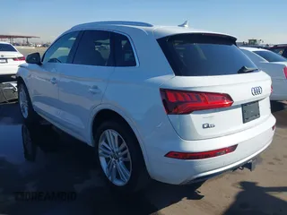 2020 Audi Q5 Premium Plus with VIN WA1BNAFY5L2023323, listed as a IAAI auction lot 41674930 with 35,847 mi miles and . Bid and sale history available at DreamBid. Image 3.