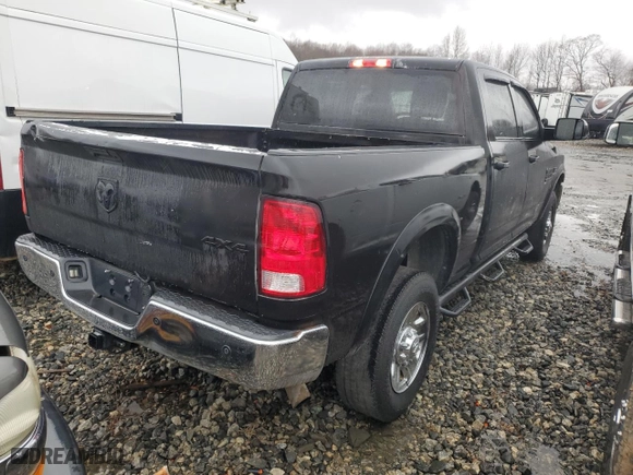 2018 Ram 2500 Tradesman with VIN 3C6UR5CJ2JG262048, listed as a Copart auction lot 44942415 with 184,788 mi miles and Clean Title. Bid and sale history available at carsss.com. Image 3.