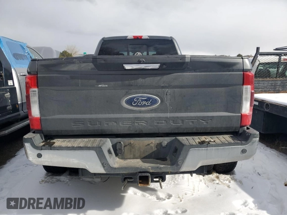 2019 Ford F-350 XL z VIN 1FT8W3DT0KEF48951, wystawiony jako Copart lot #41684935 z przebiegiem 93 988 mil mil oraz Szkody całkowita. Historia ofert i sprzedaży dostępna na DreamBid. Obrazek 6.