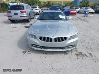 2016 BMW Z4 sDrive28i with VIN WBALL5C51G5A20361, listed as a IAAI auction lot 40739134 with 1 mi miles. Bid and sale history available at carsss.com. Image 12.