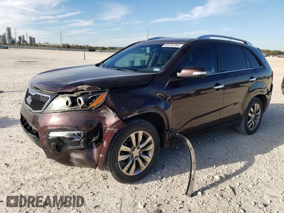 2011 Kia Sorento SX with VIN 5XYKW4A21BG122698, listed as a Copart auction lot 82316704 with 191,579 mi miles and Salvage Title. Bid and sale history available at carsss.com. Image 1.