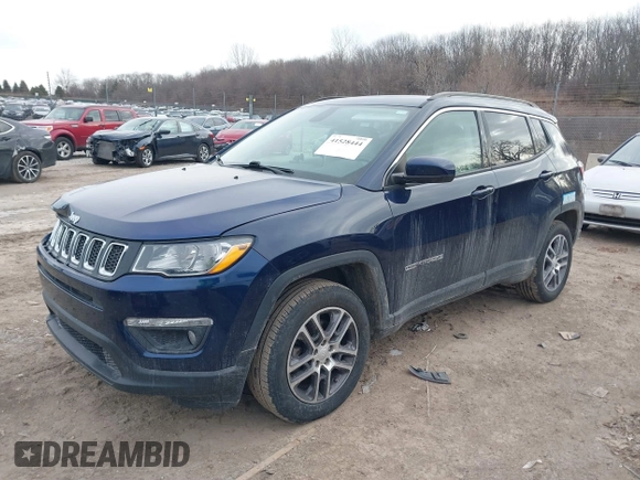 2018 Jeep Compass Altitude with VIN 3C4NJDBB8JT142514, listed as a IAAI auction lot 41528444 with 102,874 mi miles and . Bid and sale history available at carsss.com. Image 2.