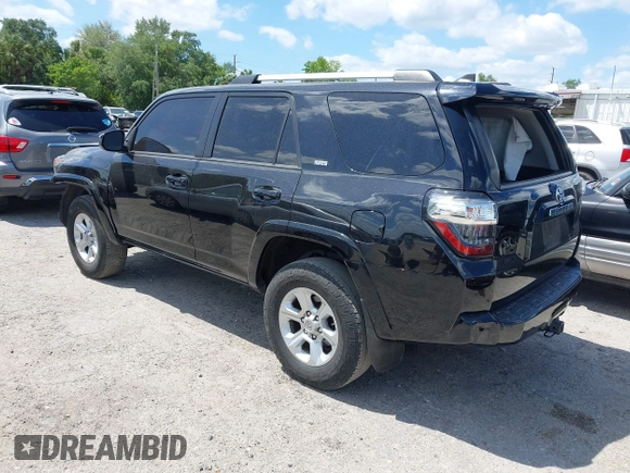 2021 Toyota 4Runner SR5 с VIN JTEEU5JR0M5230906, выставлен на аукционе IAAI как лот 42000905 с пробегом 249 010 миль миль и . История ставок и продаж доступна на DreamBid. Изображение 3.