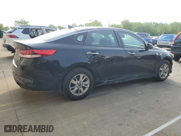 2017 Kia Optima LX z VIN 5XXGT4L33HG138726, wystawiony jako Copart lot #54831125 z przebiegiem 97 253 mil mil oraz Szkoda całkowita • Salvage title. Historia ofert i sprzedaży dostępna na DreamBid. Obrazek 3.