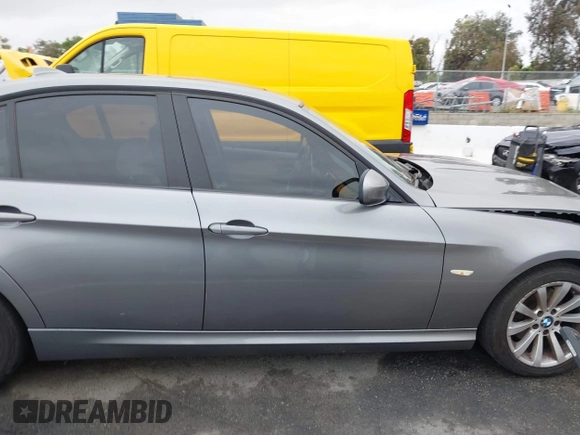 2011 BMW 3 Series 328i с VIN WBAPH5C59BA447948, выставлен на аукционе IAAI как лот 42791025 с пробегом 124 445 миль миль и . История ставок и продаж доступна на DreamBid. Изображение 13.