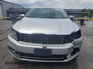 2016 Volkswagen Passat SE z VIN 1VWBT7A38GC061488, wystawiony jako Copart lot #57318835 z przebiegiem 137 695 mil mil oraz Szkoda całkowita • Salvage title. Historia ofert i sprzedaży dostępna na DreamBid. Obrazek 5.