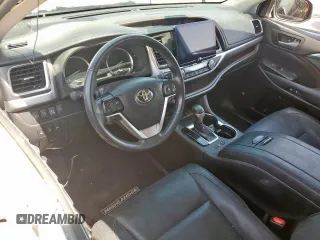 2019 Toyota Highlander Limited с VIN 5TDDZRFH7KS976527, выставлен на аукционе Copart как лот 52590495 с пробегом 31 968 миль миль и Списание • Salvage title. История ставок и продаж доступна на DreamBid. Изображение 8.
