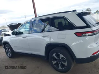 2023 Jeep Grand Cherokee with VIN 1C4RJYB60PC650900, listed as a IAAI auction lot 41773825 with 19,243 mi miles and . Bid and sale history available at DreamBid. Image 15.