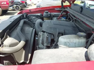 2007 Chevrolet Silverado 2500HD 1LT с VIN 1GCHK23K67F524198, выставлен на аукционе IAAI как лот 42828940 с пробегом 307 079 миль миль и . История ставок и продаж доступна на DreamBid. Изображение 19.