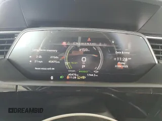 2022 Audi e-tron Chronos with VIN WA1VABGE8NB024505, listed as a Copart auction lot 47444995 with 45,476 mi miles and Salvage title. Bid and sale history available at DreamBid. Image 9.