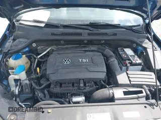 2015 Volkswagen Jetta SE with VIN 3VWD17AJ6FM231597, listed as a IAAI auction lot 42718275 with Not provided miles and . Bid and sale history available at DreamBid. Image 10.
