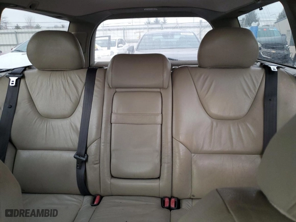 2004 Volvo V70 with VIN YV1SW61T742427022, listed as a Copart auction lot 42996185 with NaN miles and Salvage Title. Bid and sale history available at carsss.com. Image 10.